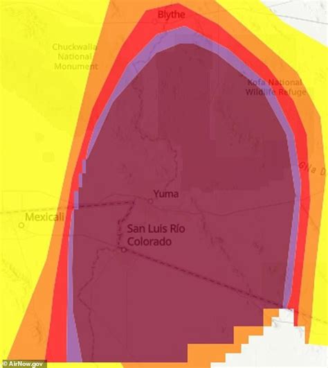 Warning to 'lock windows now' issued for thousands in Southwest as ...