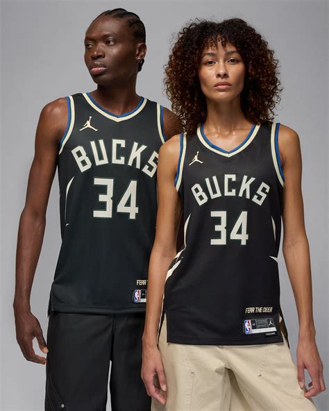 Milwaukee Bucks Statement Edition Men's Jordan Dri-FIT NBA Swingman ...