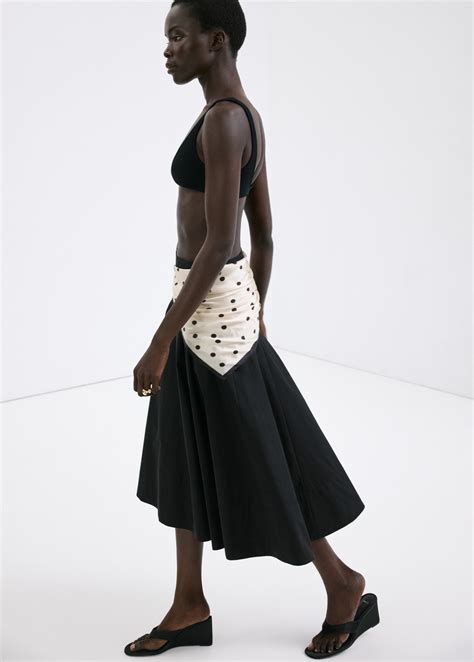 Satin check-print scarf - Women | MANGO Canada