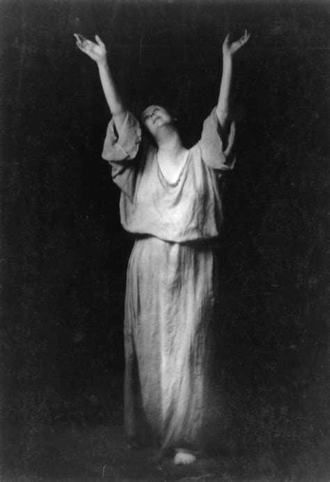 Isadora Duncan dancing, 1916's - by Arnold Genthe (1869 – 1942), German ...