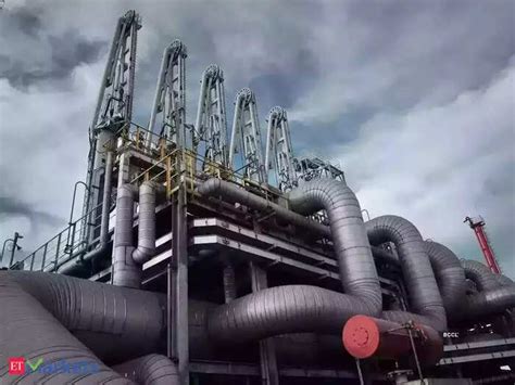 Gujarat Gas shares crash 7% after force majeure notice as US-Iran war ...