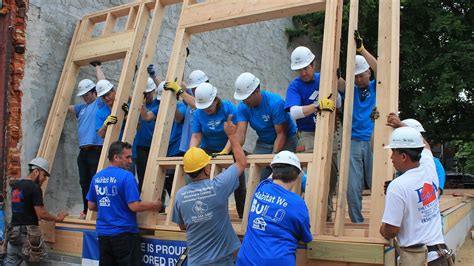 Help homeless, shelters, soup kitchens and the environment at holidays