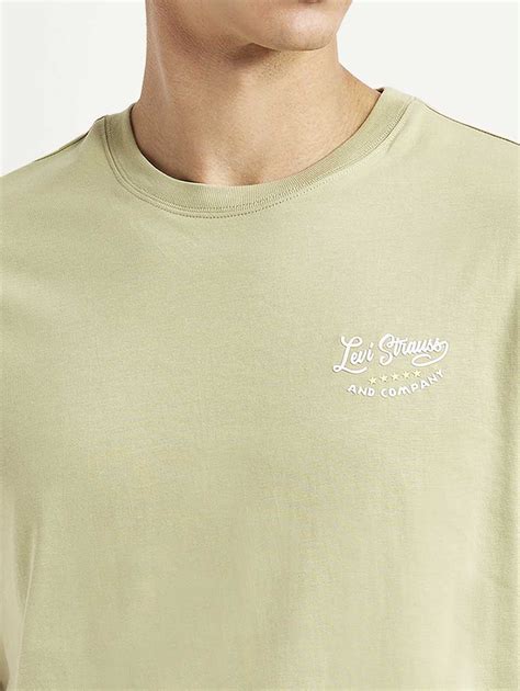 Men's Solid Beige Slim Fit T-shirt – Levis India Store