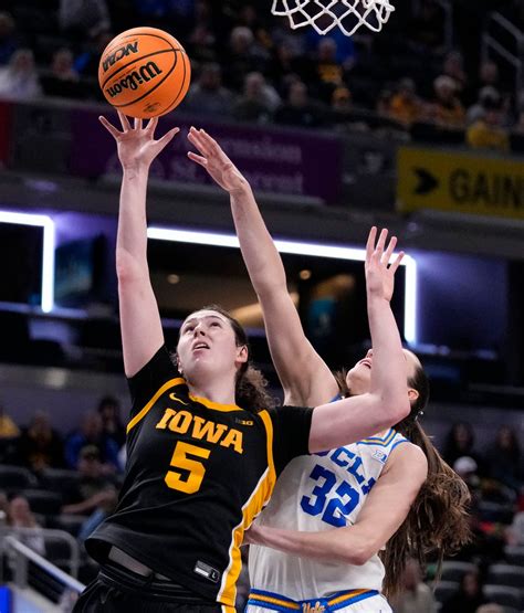 See photos from the women's basketball Big Ten Championship