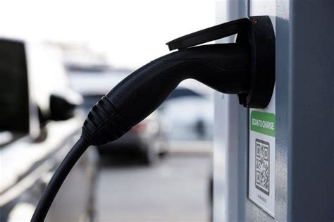 Global EV sales rise in May as China hits 2025 peak -Rho Motion ...