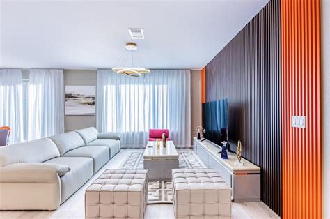 Luxurious master bedroom King bed Near By Ave （B1 - Houses for Rent in ...