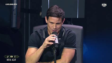 Alana se prepara 'a palos' para su combate de La Velada del Año 4