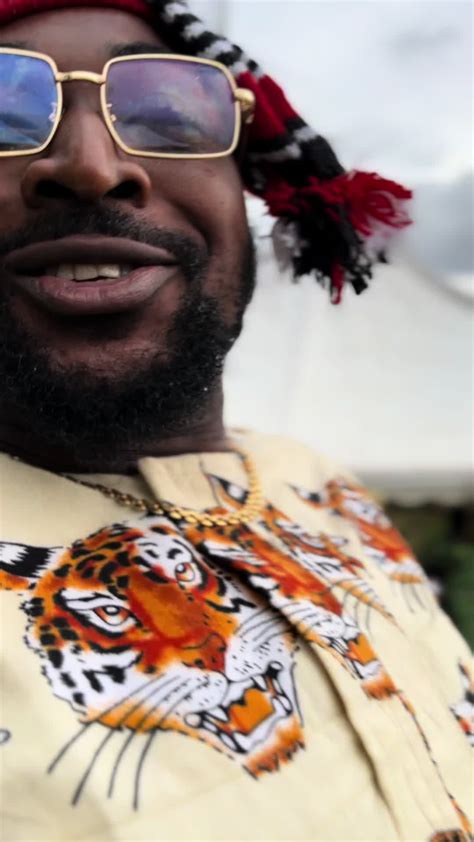 So yesterday i decorated an igbo wedding,it was fun and i decided to t ...