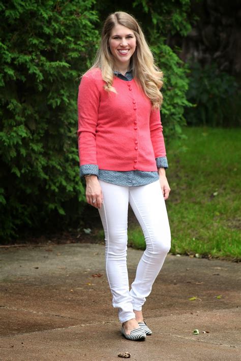 20 Things and an Outfit - I do deClaire