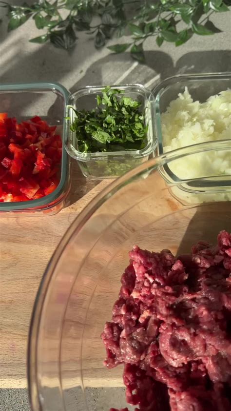 RAMADAN SERIES | SABAAYAD KEBAB ROLLS 🌮 Kebab 1kg minced beef Half g ...