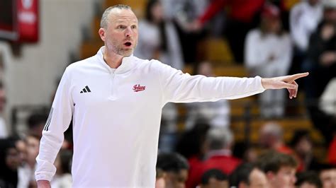 College basketball transfer portal team rankings, best classes, signings