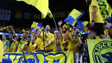 Bamberg Baskets vs. Alba Berlin, Basketball heute live im Free-TV sehen ...