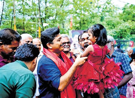 LDF, UDF vie to cash in on BJP cadres’ discontent