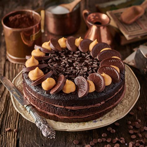 Chocolate Orange Cake (14 Portions) – Nude Cakes