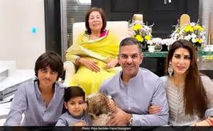 After court's 'washing dirty linen in public' note, twist in Kapur ...