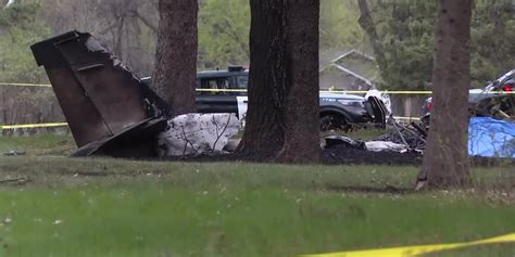 Plane crash reported in Minnesota neighborhood, officials confirm 2 dead