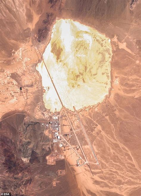 Top-secret Air Force jet spotted near Area 51 hours after Trump demands ...