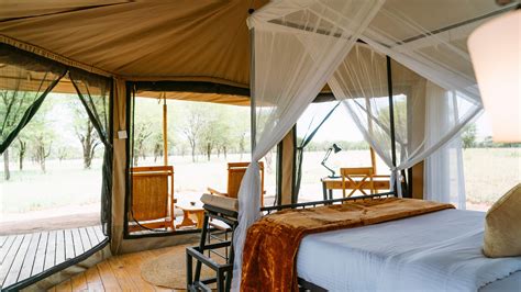 Deluxe 13-Day Kenya & Tanzania Great Migration Safari 2027 with Maasai ...