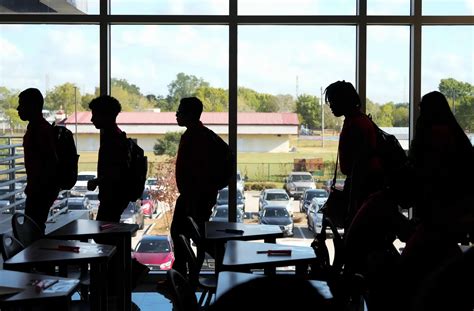 DeSoto ISD faces performance test amid renewed community push