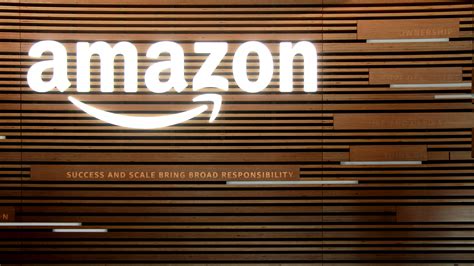 Was Amazon down today? Services resuming after customers couldn't check ...