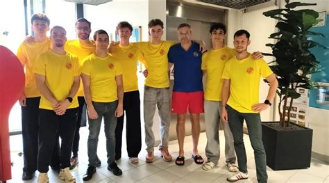 « On manque cruellement de surveillants » : à Vitré, ingénieur ou ...