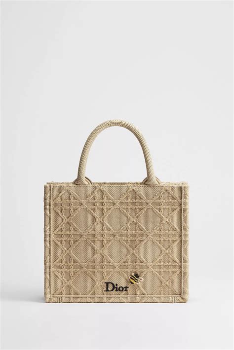 Results for “Women's Designer Bags / Raffia” | DIOR