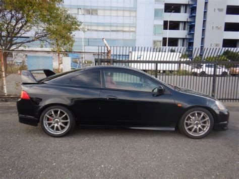 Honda Integra Type R 2002 – RB AUTO – SPÉCIALISTE DES VÉHICULES JDM
