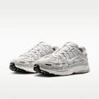 Nike P-6000 Men's Shoes. Nike SI