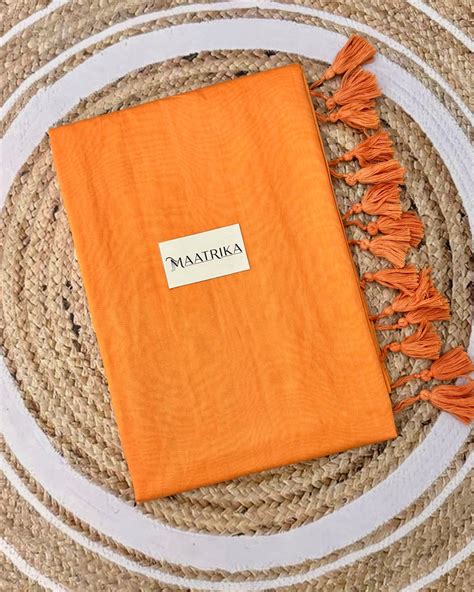 Premium Viscose Cotton Feel Plain Saree with Tassels & Printed Blouse ...