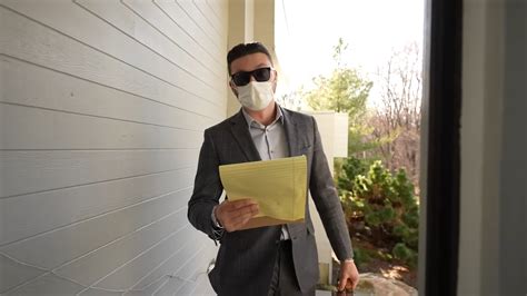 Family stunned after stranger arrives insisting the house does not ...