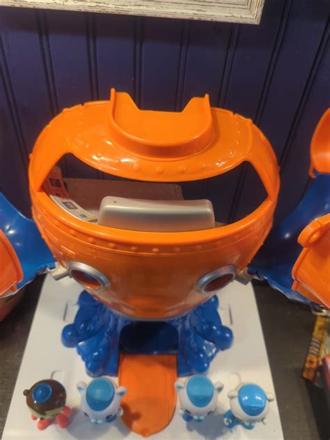 Octonauts Octopod Playset + 8 Figures | Mercari