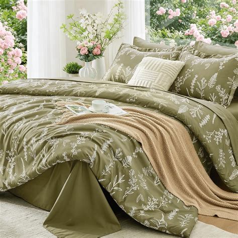 7-Piece Queen Sage Green Reversible Botanical Flowers Comforter Set, Ultra Soft Breathable All ...