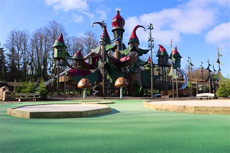 World’s largest kids play park is in the UK and has adults saying 'I ...