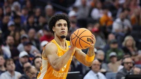 Charting Tennessee basketball's path to NCAA Tournament Sweet 16 apperance