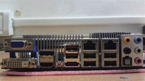 ECS Elitegroup Black Series A890GXM-A Review
