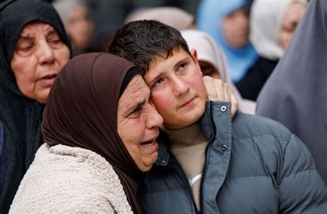 Israeli Forces Kill Palestinian Parents, Two Children, in West Bank ...