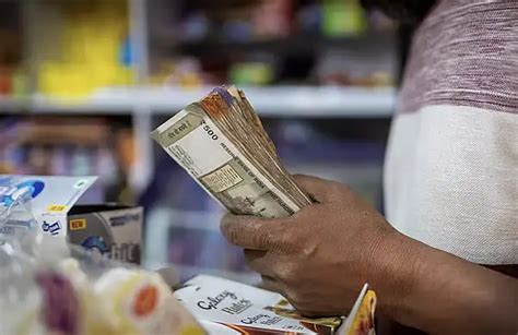 UAE: 25% US tariffs on India likely to weaken rupee further, boost ...