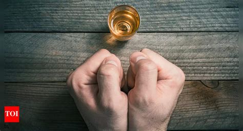 Delhi Government issues list of days when alcohol will not be sold