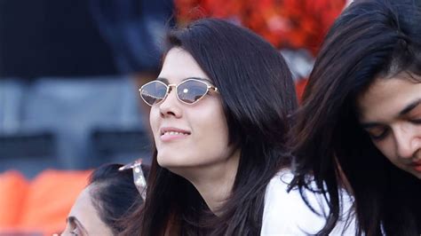 Kavya Maran’s Net Worth: Sunrisers Leeds CEO’s Lifestyle, Cars, Salary ...