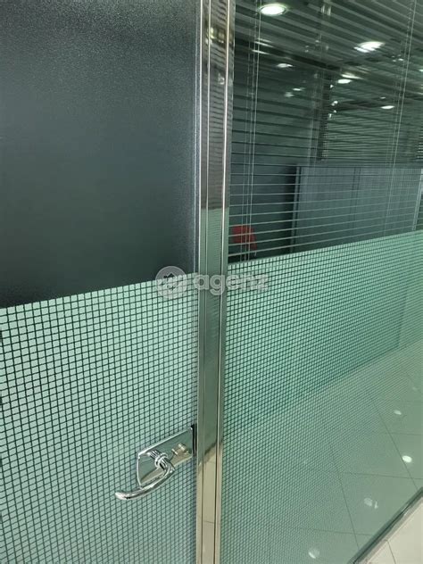 Bureau à vendre 2 300 000 dh 99 m² - Franceville -RVAB2584M