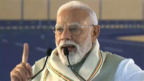 Acting as puppet of forces against India's growth: PM Modi's big attack ...