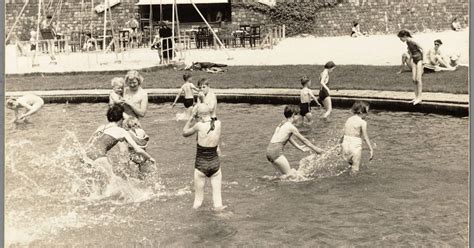 Bosbad Amersfoort was verboden terrein voor volwassenen; zij moesten ...