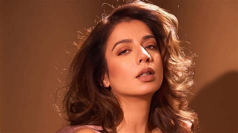 From ₹20 CDs to chart-topping tracks: Here’s a look at Jasmine Sandlas ...