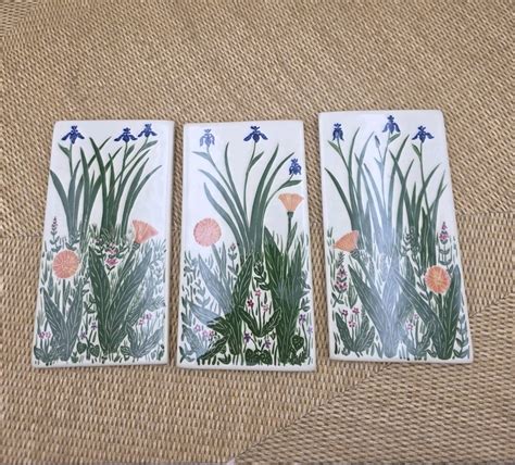 3 Tiles Wall Decor Hanging Daffodil Floral Garden Tile Art, Used