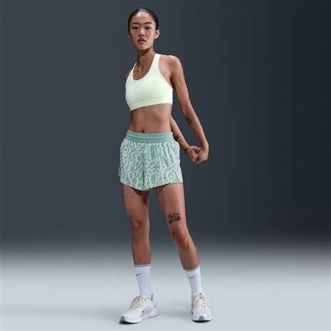 2-in-1. Nike MY