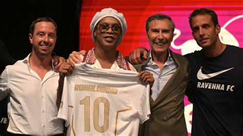 Ronaldinho arrives at Ravenna with sights set on 'beautiful' 300th goal ...