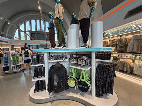 Full List (with Prices) of 'Star Wars: The Mandalorian and Grogu' Merchandise at Walt Disney ...