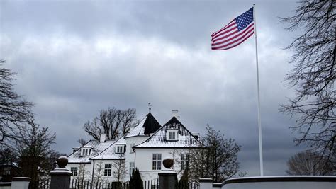 Afsløring: Vild luksus til Trumps mand i Danmark - bor i skandale-palæ ...