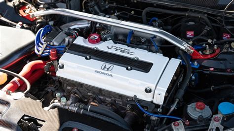 Transverse Vs Longitudinal Engines: What's The Difference, And Which Is ...