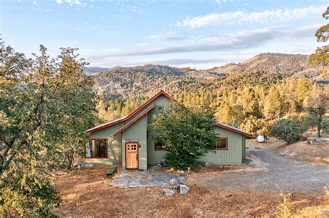 Yosemite National Park no longer requires entry reservations—here's ...
